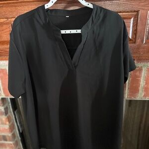 Black Short-sleeve Rayon Tunic Top- XXL